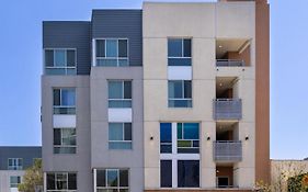 Hampton Inn&Suites Los Angeles - Glendale